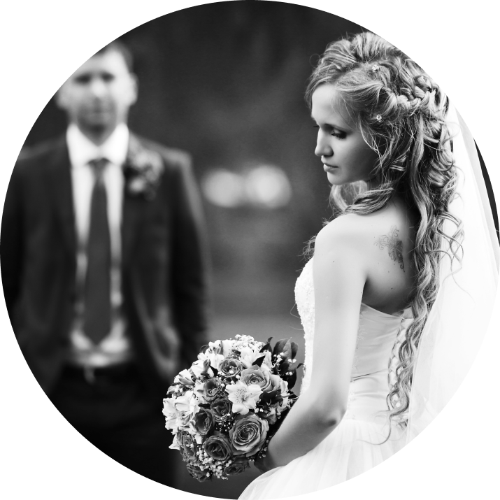 A bride's photo in back-and-white